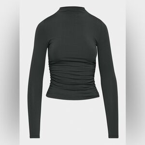 Aritzia Contour Ruched Mockneck Longsleeve